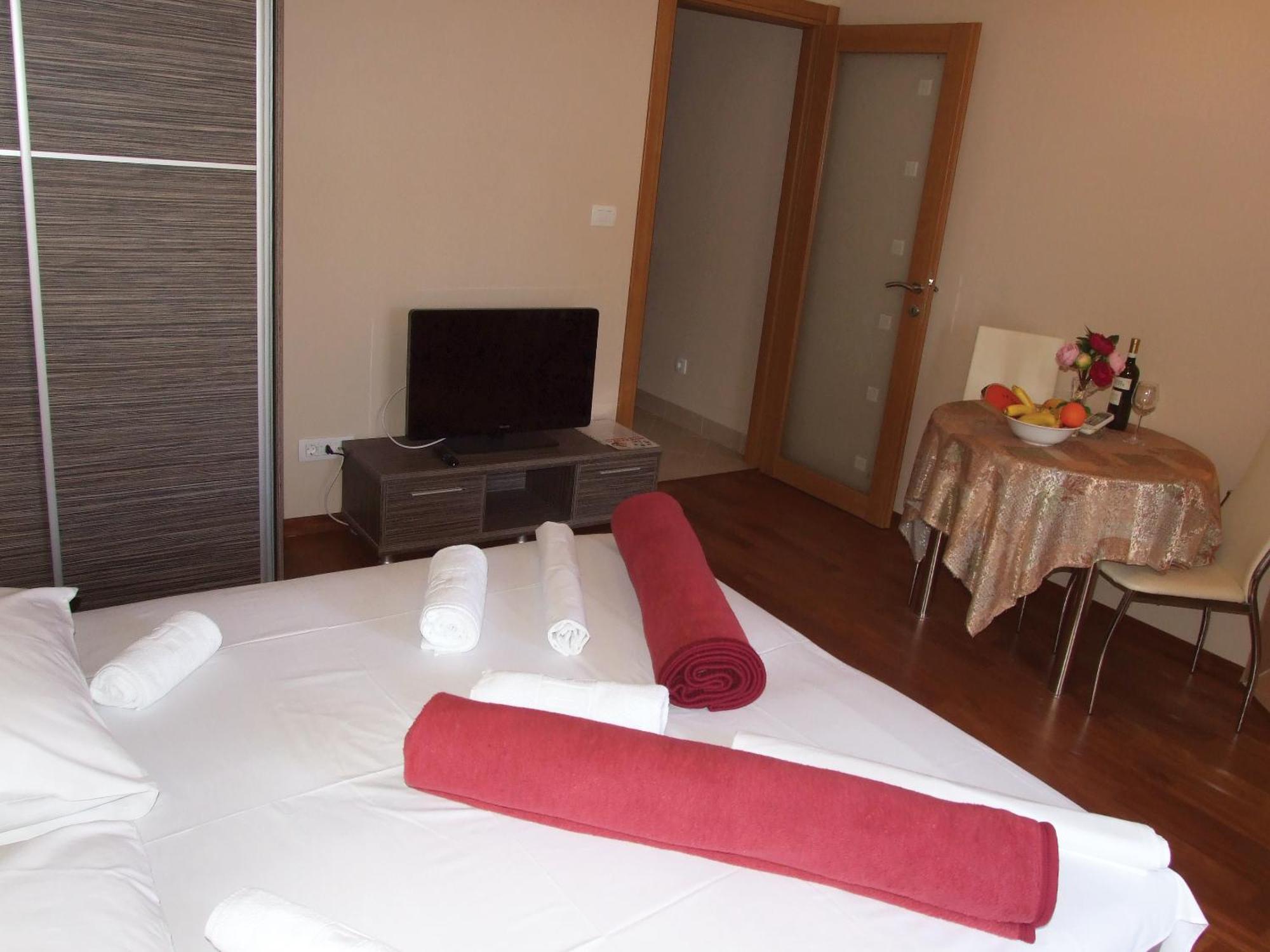 Apartments Oaza 2 Petrovac Szoba fotó