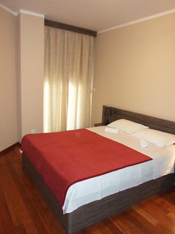 Apartments Oaza 2 Petrovac Szoba fotó