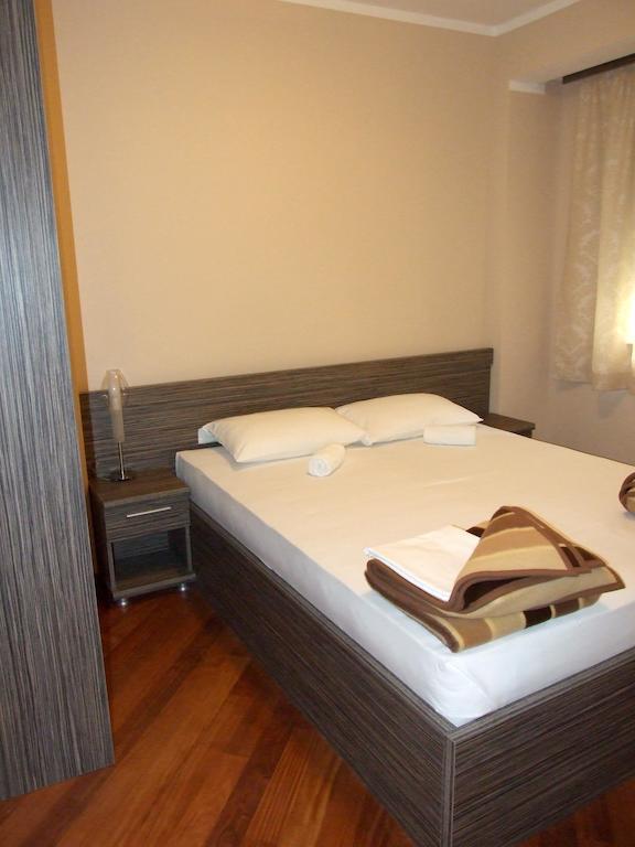 Apartments Oaza 2 Petrovac Szoba fotó